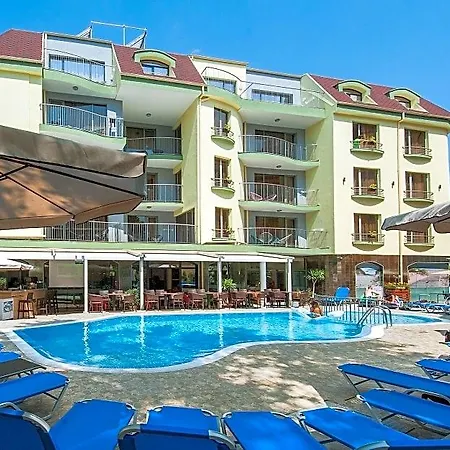 Mariner Hotel *
